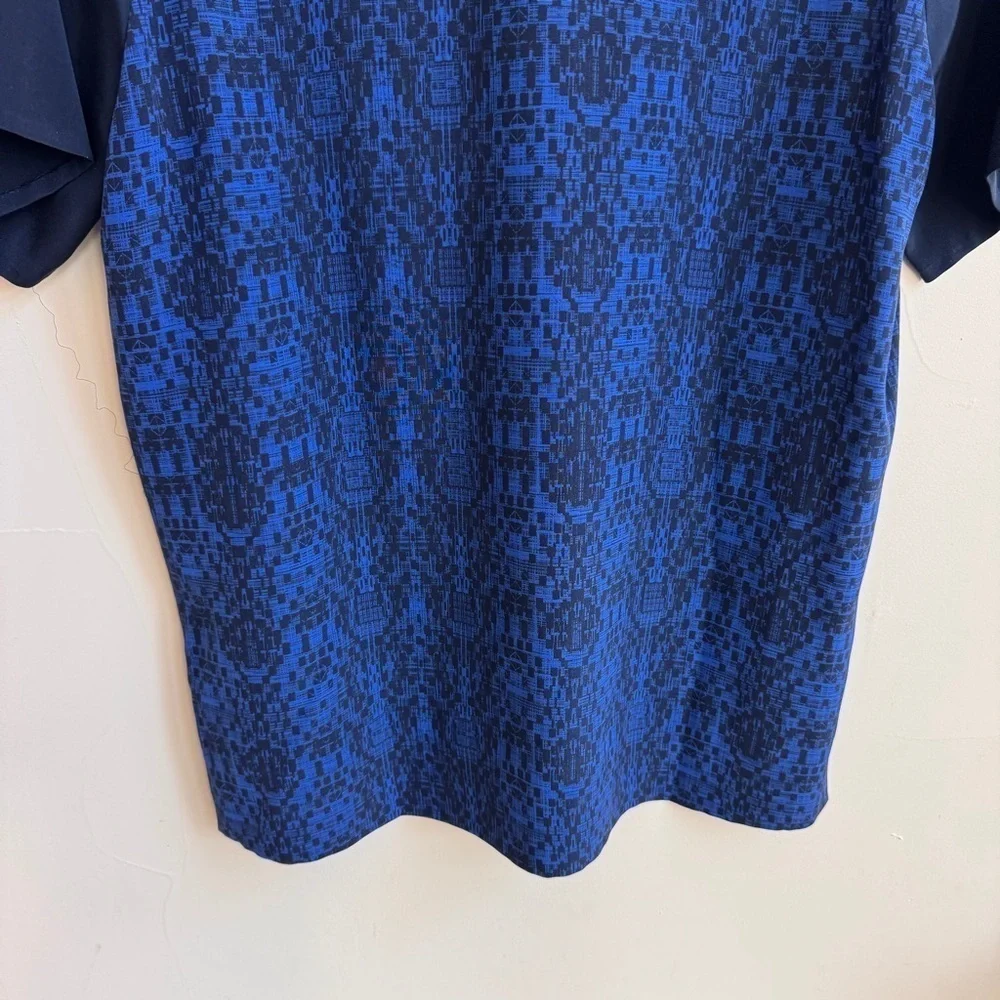 Vince Blue Geometric Print Round Neck Short Sleeve Silk Womens Size XS Pullover